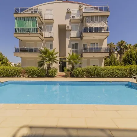 Appartement Furnished Flat With Shared Pool In Belek Antalya